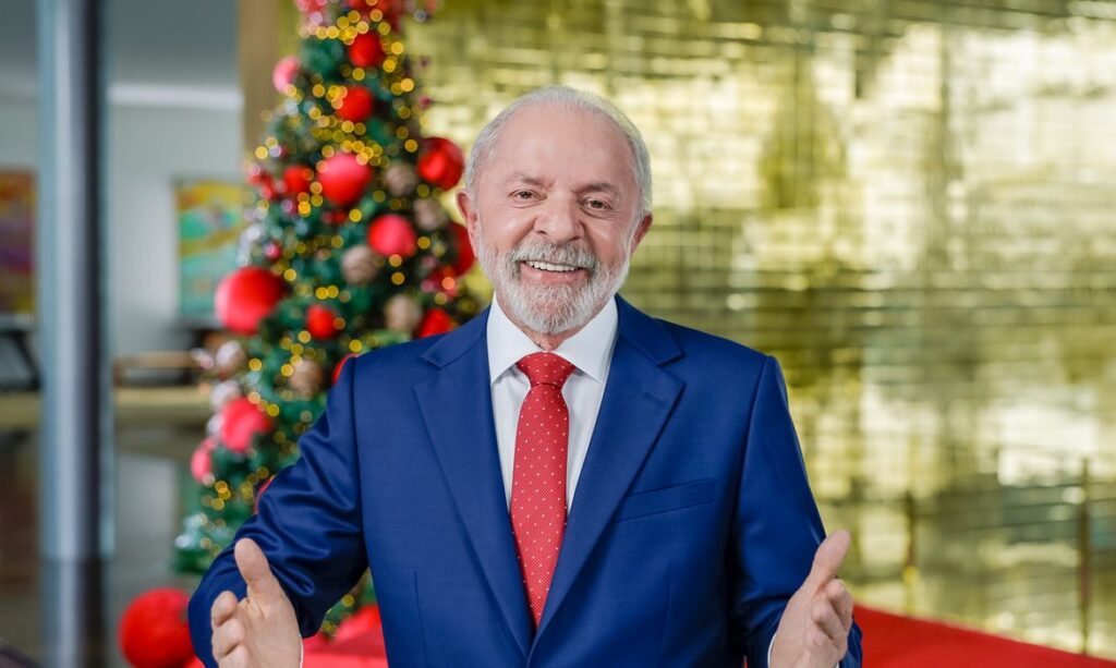 Lula faz balanço de ações e desafios: “povo brasileiro é vencedor”