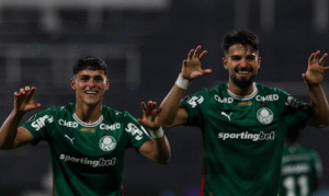 Libertadores: Palmeiras vence Sporting Cristal e assume ponta de grupo