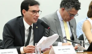 Fim da escala 6×1: relator propõe que um dia de folga seja no domingo